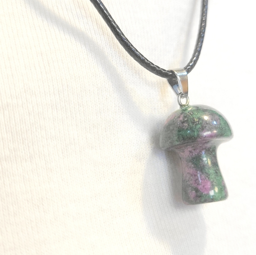 Natural Ruby Zoisite 1/2" Mushroom Crystal Pendant Necklace - Picture 3 of 5